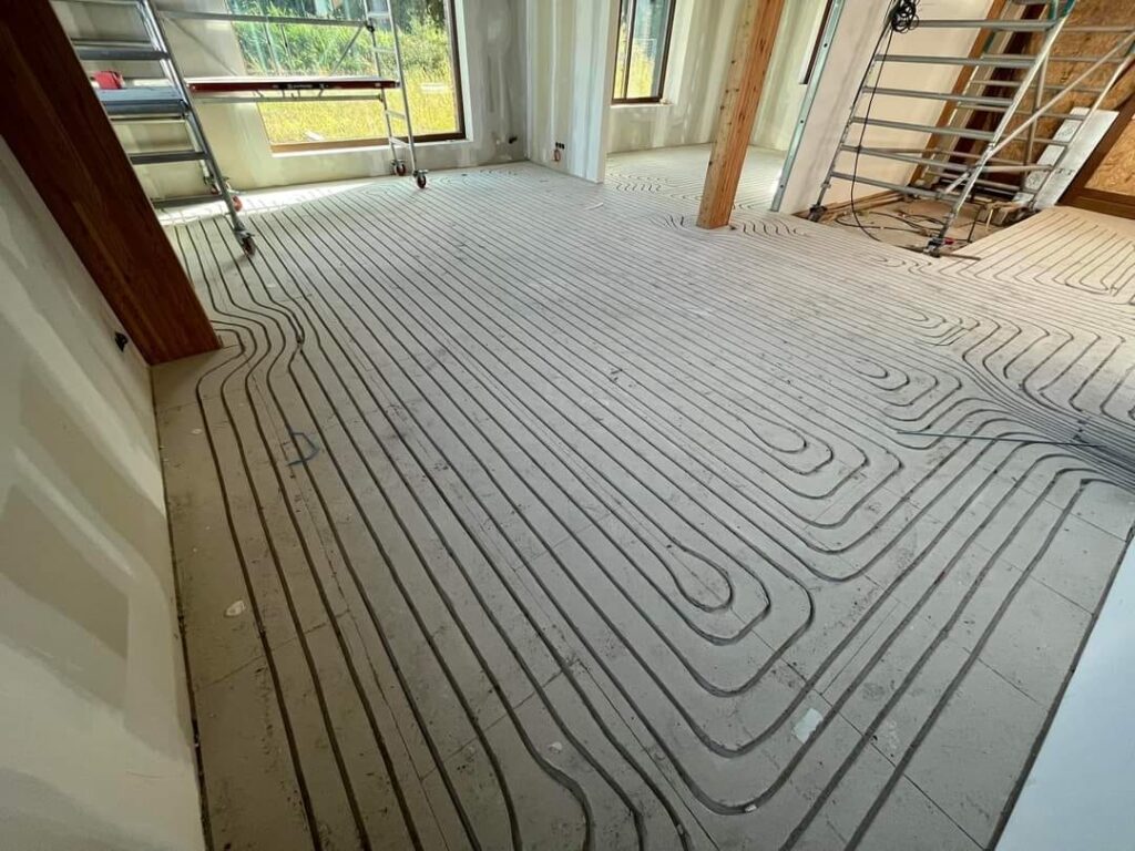 Vloerverwarming infrezen schuimbeton Kramer Betonservice Balk Friesland